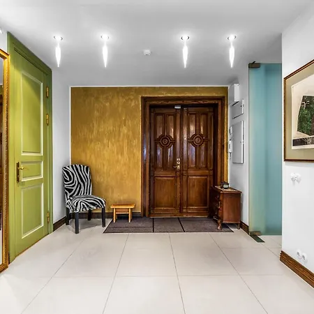 Kuninga 1 Luxury Apartment *